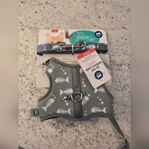 Kitten Fishbone Harness & Leash Set - Green with White Fishbones